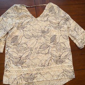 White Longsleeve Leaf Blouse